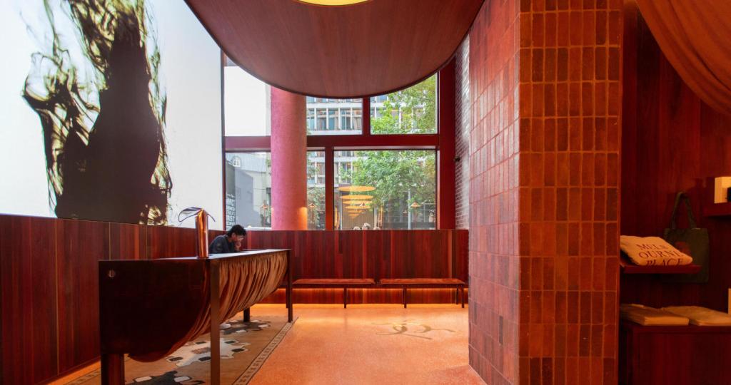Lobby entrance at Hyde Melbourne Place.